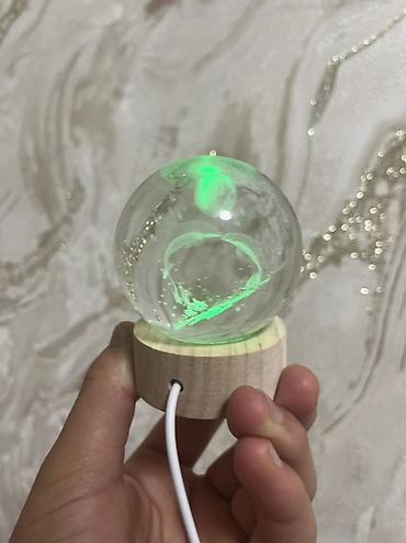 Ночники: Кристальный 3D‑шар с подсветкой на деревянной подставке - Стеклянный — 12