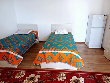 Продажа домов: Дом, 200 м², 9 комнат, Собственник — 27