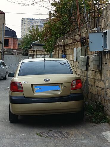 Kia: Kia Rio: 1.4 l | 2008 il Sedan — 1