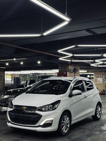 shevrolet spark: Chevrolet Spark: 2018 г., 1 л, Бензин, Хэтчбэк