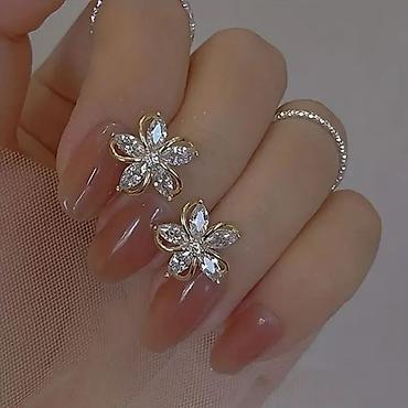 Minđuše: 04. minđuše 1200din/par na lalafo.rs — 2 Minđuše: 04. minđuše 1200din/par — 2