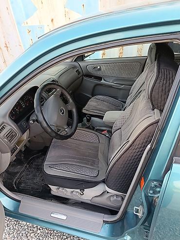1999: Mazda 626: 1999 г., 2 л, Механика, Бензин, Седан — 3