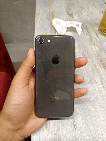 iphone 8 qeydiyyat qiymeti: IPhone 8, 64 GB, Qara, Simsiz şarj
