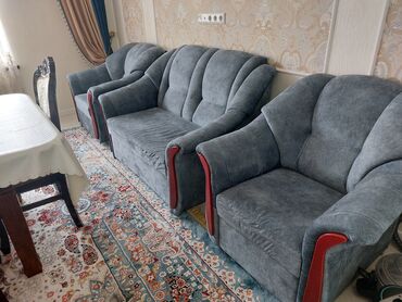 чехол на диван и два кресла: Угловой диван, цвет - Голубой, Б/у