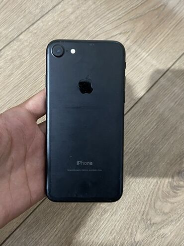 Apple iPhone: IPhone 7, 128 ГБ, Черный