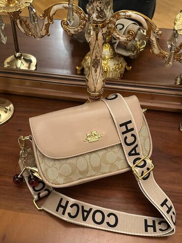 Çantalar: Əl çantası, Məşqçi, Yeni — 19