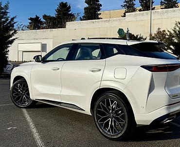 Changan: Changan Uni-Z: 1.5 l | 2024 il Krossover — 19