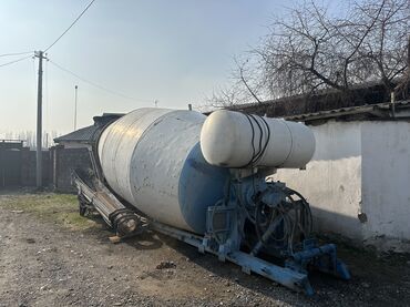 Автобетономешалки: Бетономешалка, 9 м3 — 1