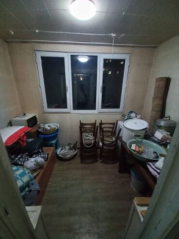 продам 3 х ком кв в мкр: 2 комнаты, 43 м², 104 серия, 3 этаж