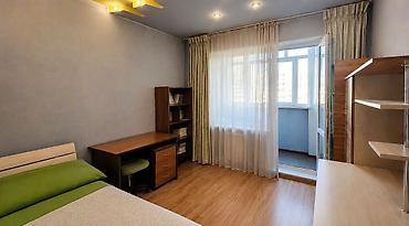 выбор: 3 комнаты, 70 м², Тунгуч мкр 106 серия, 6 этаж, Евроремонт — 9