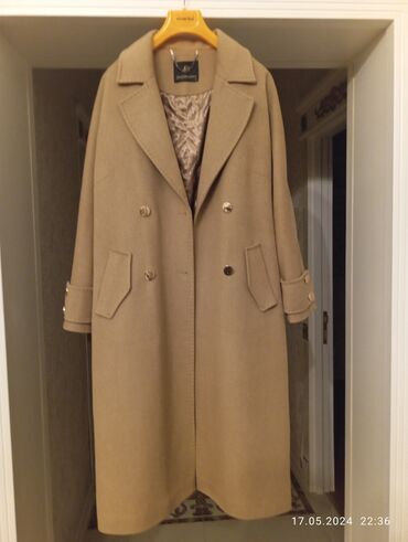 женское пальто: Пальто L (EU 40), цвет - Коричневый