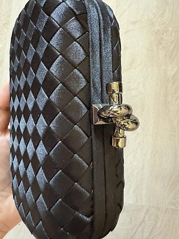 Çantalar: Bottega Veneta Knot minaudière – qara rəng - Material: parlaq satinə — 2