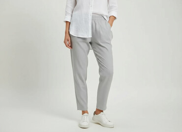 Women's Pants: Moodo, Spodnie materiałowe damskie, rozmiar S