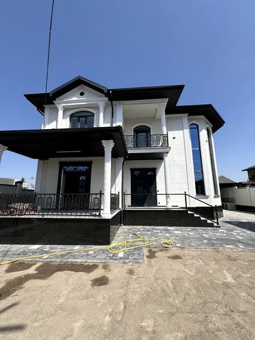 продаю дом в нарыне: Дом, 280 м², 7 комнат, Агентство недвижимости, Дизайнерский ремонт