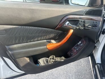 задний фонарь мерседес 124: Mercedes-Benz S-Class: 2002 г., 3.2 л, Автомат, Бензин, Седан