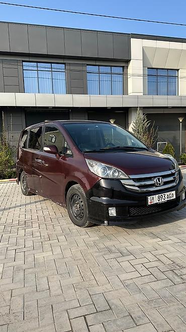 семорка 07: Honda Stepwgn: 2009 г., 2 л, Автомат, Бензин, Минивэн — 2