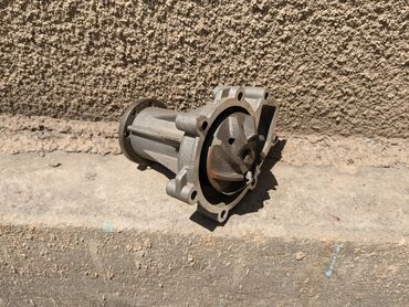 Помпы: Помпа Mercedes-Benz 1996 г., Новый, Аналог — 2