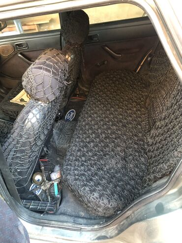 Ford: Ford Escort: 1.8 l | 1994 il 99 km Pikap — 9