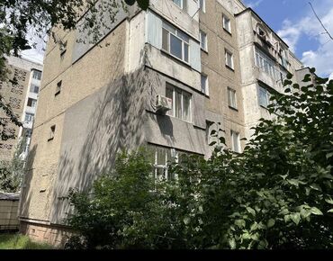 продаю 1 комнатный квартиру: 1 комната, 34 м², 105 серия, 2 этаж, Старый ремонт at lalafo.kg продаю 1 комнатный квартиру: 1 комната, 34 м², 105 серия, 2 этаж, Старый ремонт