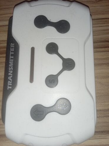 Uşaq üçün elektrik maşınları: Kp-906 uşaq maşını satılır.Hec istifadə edilmeyib.550m.alinib satılır — 5