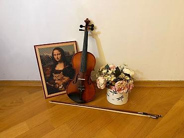 Skripkalar: Skripka "CRISTINA" dəsti – 4/4 ölçü

Bakixanov qəs. (Razin) — 3