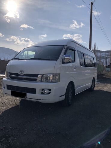 tayota 570: Toyota Hiace: 2008 г., 2.5 л, Механика, Дизель