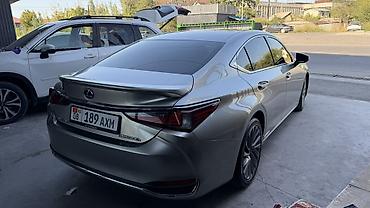 mercedes s63: Lexus ES: 2019 г., 2.5 л, Вариатор, Гибрид, Седан — 8