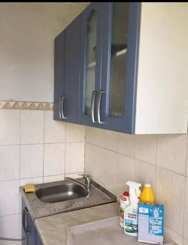 срочно продается квартира: 3 бөлмө, 60 кв. м, 104-серия, 5 кабат, Косметикалык ремонт