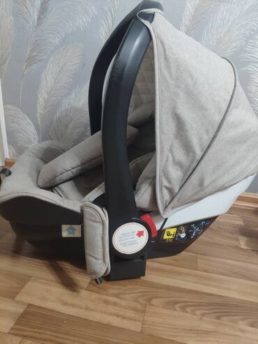 автокресло happy baby: Автокресло, цвет - Бежевый, Новый