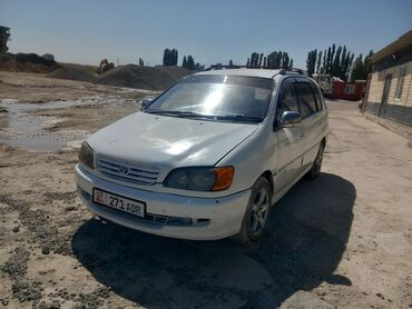 мотор на виндом: Toyota Ipsum: 2000 г., 2 л, Автомат, Бензин, Универсал