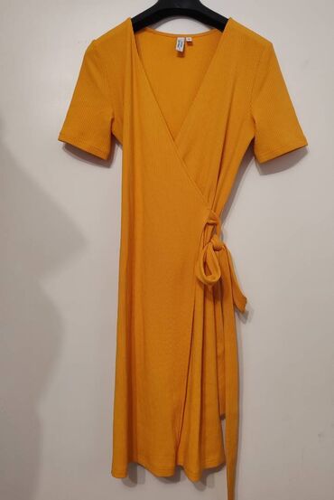koktel haljine za punije dame: XS (EU 34), color - Yellow, Other style, Short sleeves