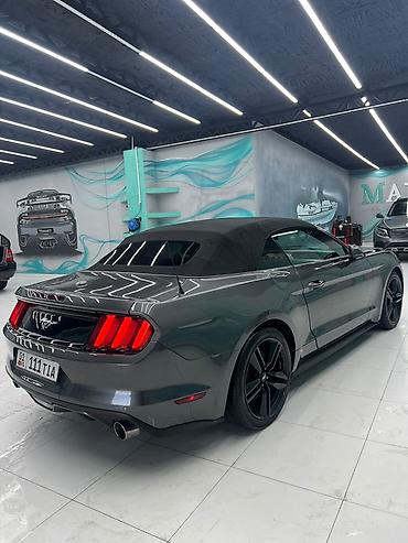 кабриолет: Ford Mustang: 2017 г., Кабриолет — 4