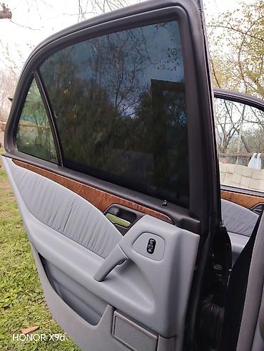 w210 duman: Mercedes-Benz E-Class: 2.4 l | 1998 il Sedan — 10