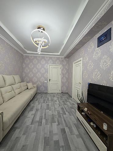 bina evlər: 2 otaqlı, 56 kv. m, Yeni təmirli — 4