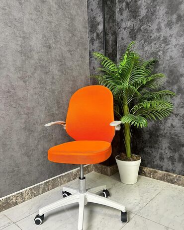 Ofis və oyun kresloları: Yeni, Təkərli, Qolları tənzimlənir, Dəri — 5