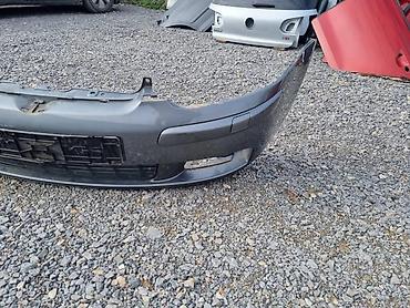 pc volani: PREDNJI BRANIK SA PRSKALICAMA ZA VOLKSWAGEN GOLF 5 | saljemo brzom — 2