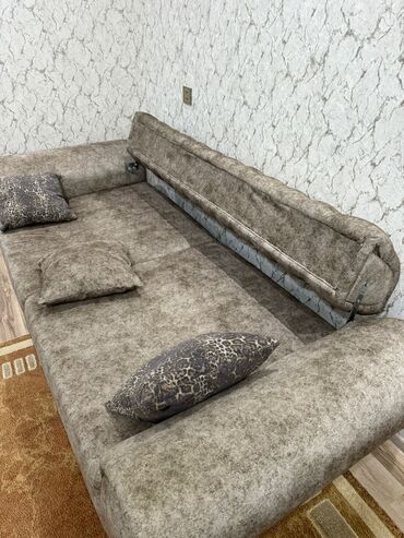 Divanlar: Divan, İşlənmiş, Açılan, Bazasız, Vеlur parça, Çatdırılma yoxdur — 9