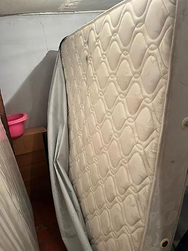 royal matras: İki ədəd ortopedik tipli döşək - Ölçü: təxmini 180x200 sm (şəkillərdə — 2