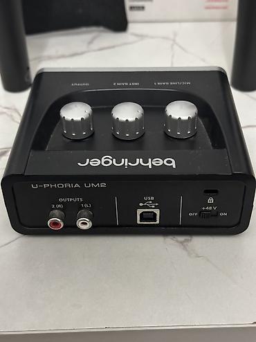 . Behringer U-Phoria UM2 — 3 500 сом Продаю USB-аудиоинтерфейс