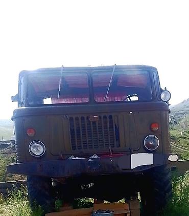 фургоны категории б: GAZ-66 yük maşını - Model: GAZ-66, taxta bortlu platforma - Kuzov: üç — 2