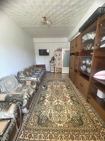 5мкр квартира: 1 комната, 35 м², 5 мкр Индивидуалка, 2 этаж, Косметический ремонт — 1