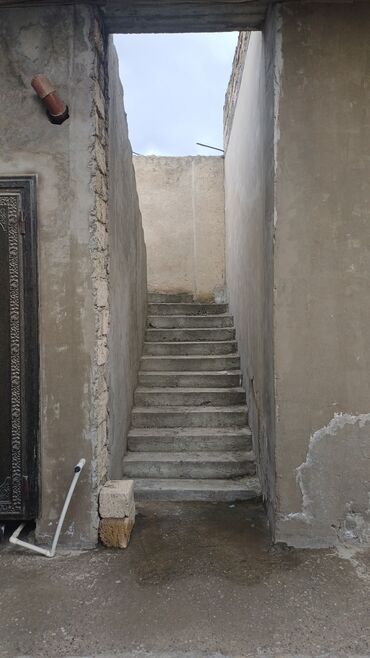 Həyət evləri və villaların satışı: Həyət evi və geniş torpaq sahəsi 4 sot - Bir mərtəbəli həyətde 2 ev — 4