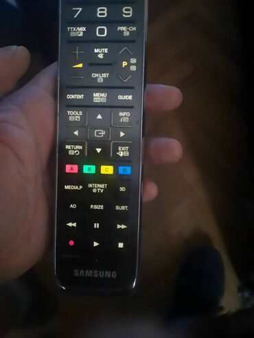 Aksesoari za TV i video: Daljinski za LCD Samsung tv, televizor.
Ispravan — 10