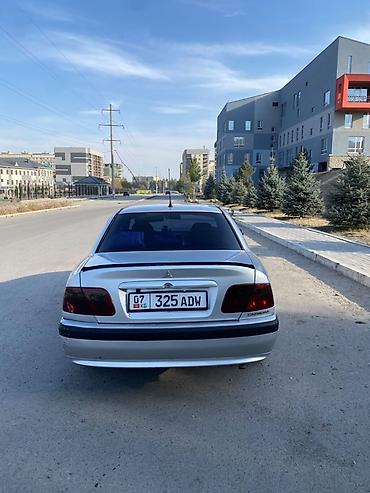 forester 2004: Mitsubishi Carisma: 2002 г., 1.6 л, Автомат, Бензин, Седан — 2