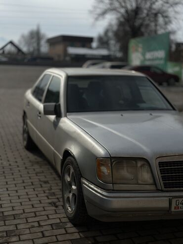 mersedes benz ml: Mercedes-Benz E-Class: 1993 г., 2.2 л, Механика, Бензин, Седан