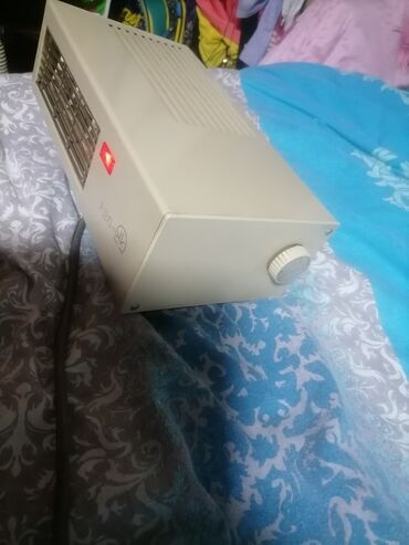 Kaloriferi: Grejalica AEG duvaljka 2000 w ispravna dobra
 Mirjevo — 11