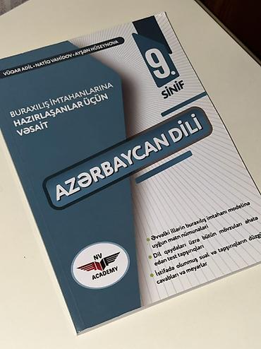 Kitablar və jurnallar: Yan səhifələrə çevirerek size lazım olan kitabı tapa — 3