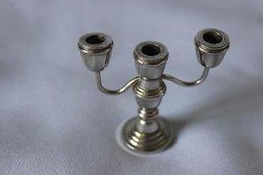 box: STARI MALI METALNI SVEĆNJAK | Stari mali metalni svećnjak, visine — 1