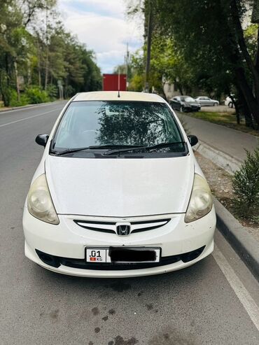 авто с последующим выкупом фит: Honda Fit: 2003 г., 1.3 л, Вариатор, Бензин, Хэтчбэк