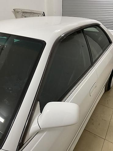 Кузовные детали: Задний спойлер Toyota 2000 г., Б/у, Аналог — 6